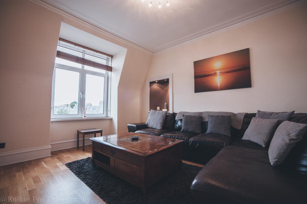 Prime 2 Bedroom City Centre Apt Aberdeen Kültér fotó